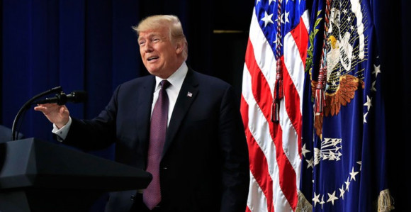 Tramp protjeruje Fetulaha Gulena?