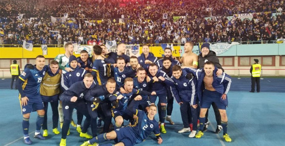 Славље "Змајева" и навијача у Бечу!