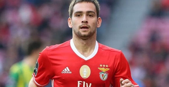 Živković može da ide, Sevilja se opet aktivirala!