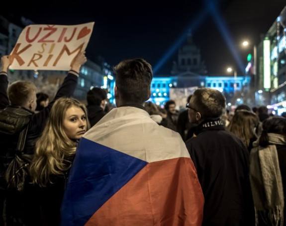 Хиљаде Чеха тражи оставку премијера