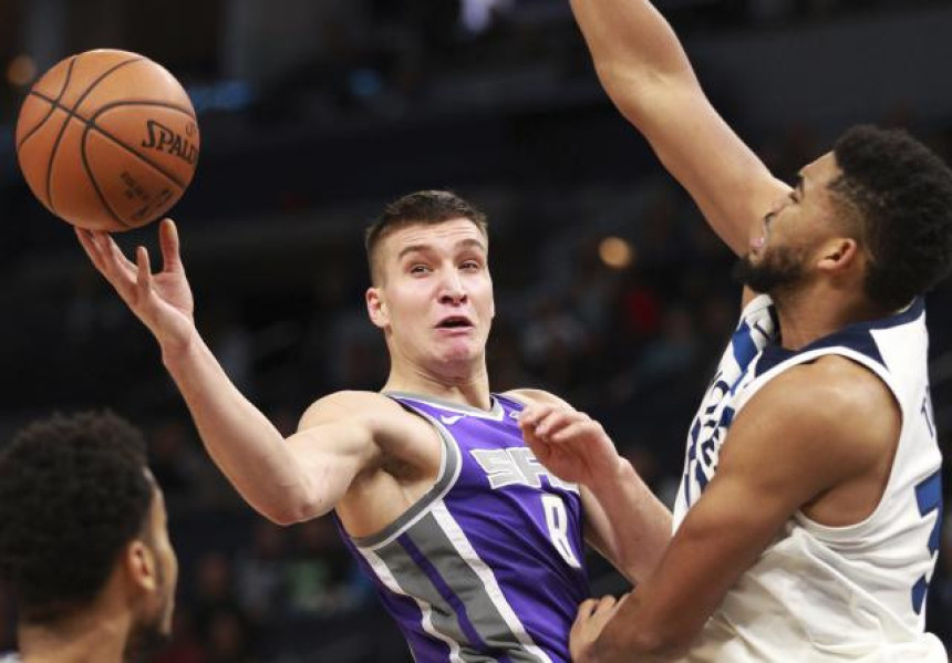 Bogdanović 3/4 trojke, Marjanović jedini DNP u timu!