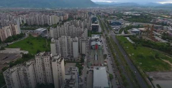 Muškarac skočio s nebodera