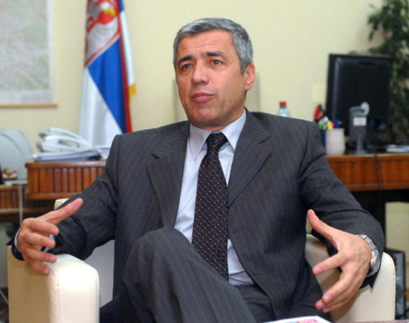 Убице запалие аутомобил?