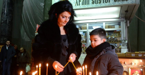 Sveće za ubijenog Olivera Ivanovića