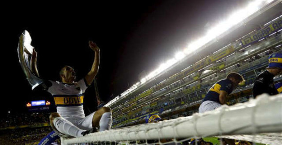 Није све у новцу, има нешто и у љубави! Браво, Карлито!