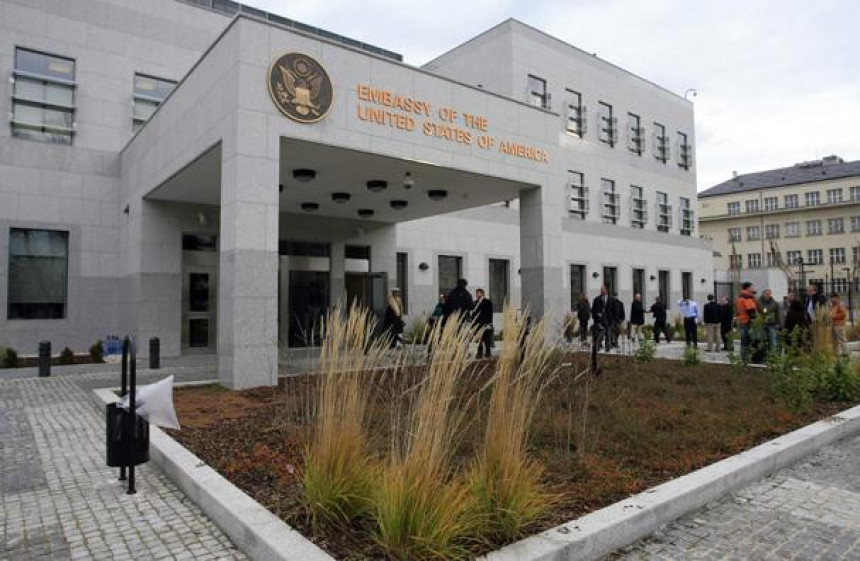 САД демантује министра Лукача