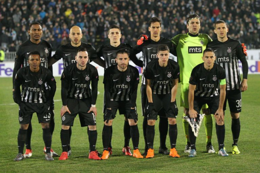 Priča: Opet! Zašto?