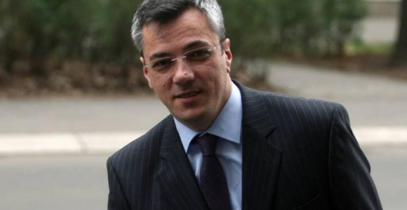 Plakat besmislen i primitivan čin