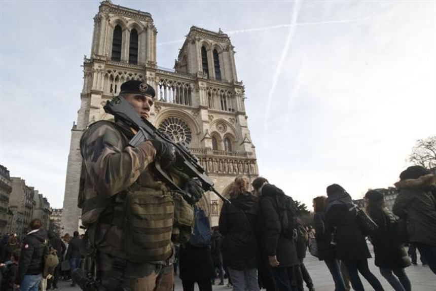 Uhapšeni: Spremali novi napad u Parizu