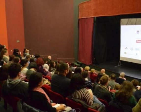 Gasi se još jedan filmski festival?