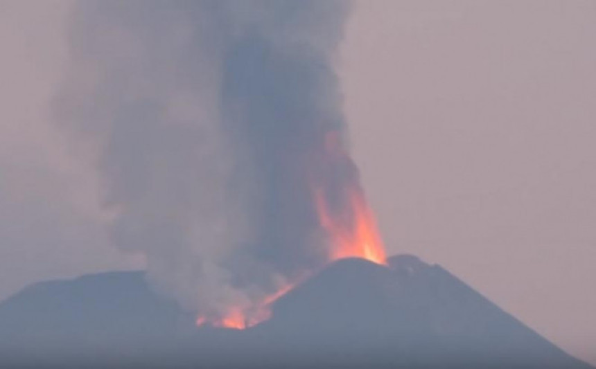 Ekipa BBC-ja povrijeđena u erupciji Etne