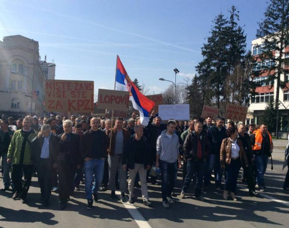 Радници Жељезница траже плате 