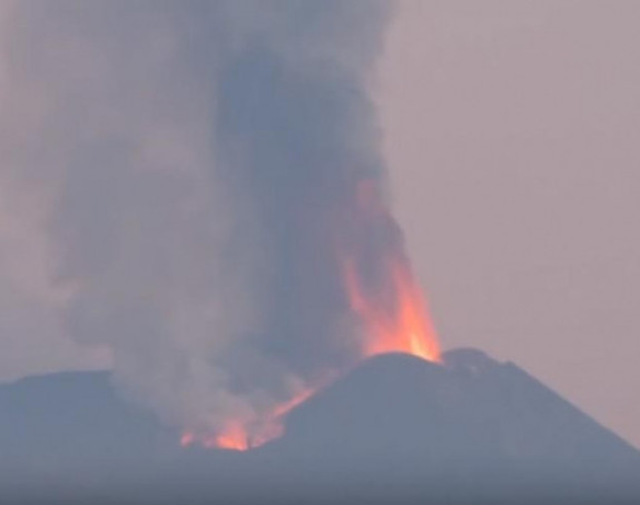 Ekipa BBC-ja povrijeđena u erupciji Etne