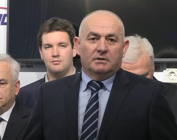 Bojić se udomio u Pavićev DNS