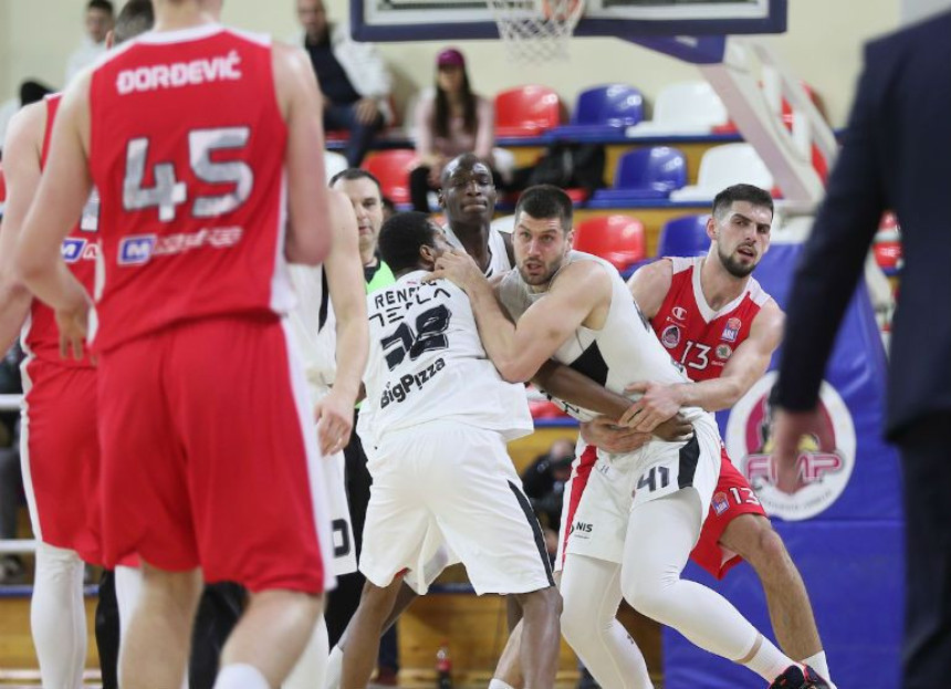 ABA: Partizan izgubio od FMP-a i ide na Zvezdu!