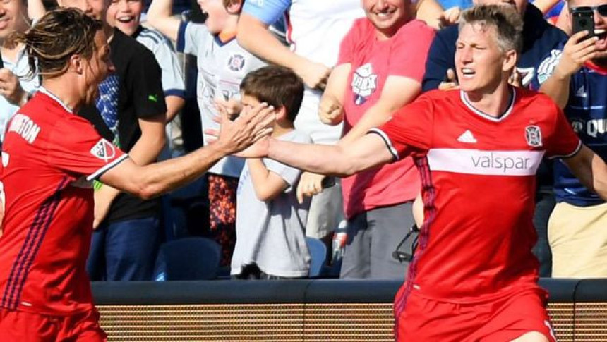 Видео - МЛС: Пауновић препородио Швајнштајгера!