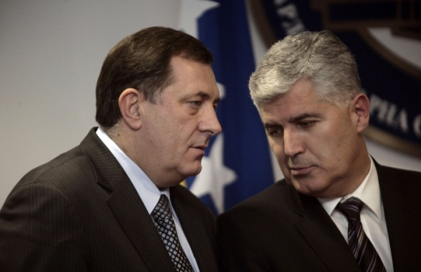 Malo Mile Budak, malo Mile Dodik!