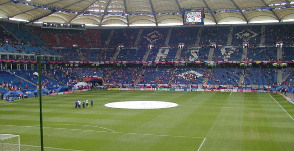 Hamburger ispada iz lige, ali ne i Folkspark stadion?!