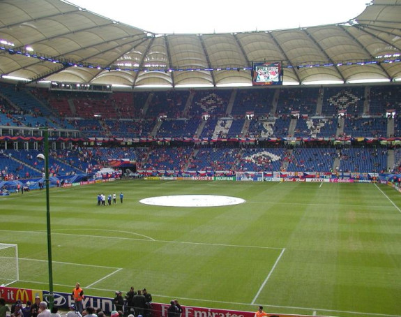 Hamburger ispada iz lige, ali ne i Folkspark stadion?!