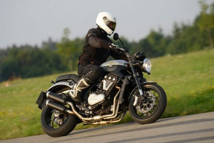 Porez na motocikle se smanjuje za 500 KM?