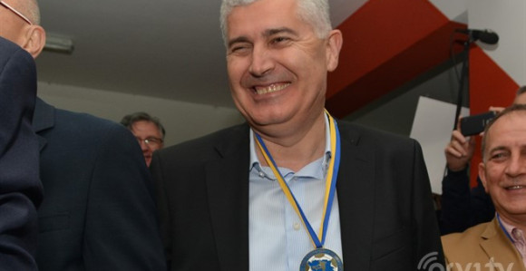 Zrinjskom pehar, Draganu Čoviću medalja?!