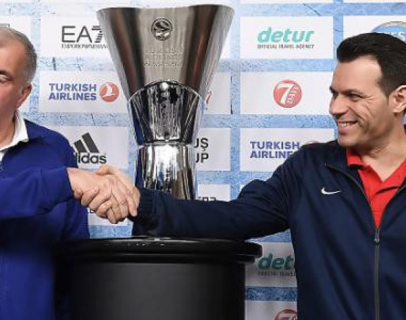 Сјајно! Итудис Обрадовићу: Господине, ово је и твој трофеј!