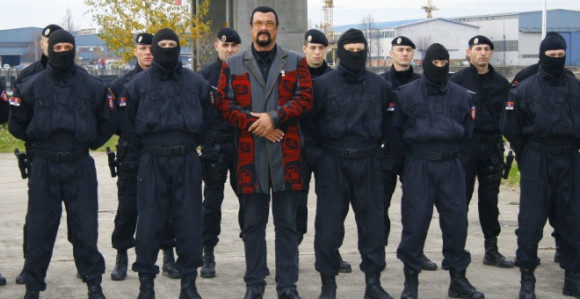 Sigal postaje "srpski vojnik"?