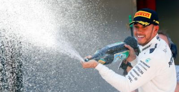 Luis Hamilton: Divim se Federeru i Đokoviću!