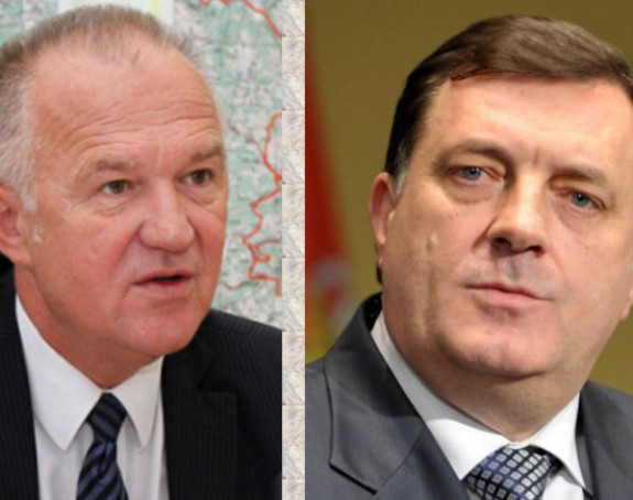 Чавић изазвао Додика на јавни дуел