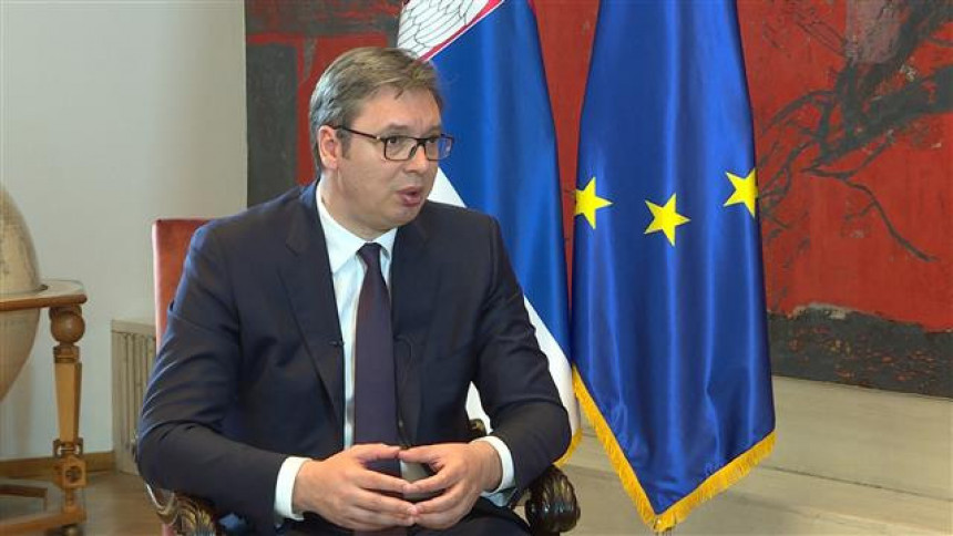 Vučić: Nemamo ljude za bacanje