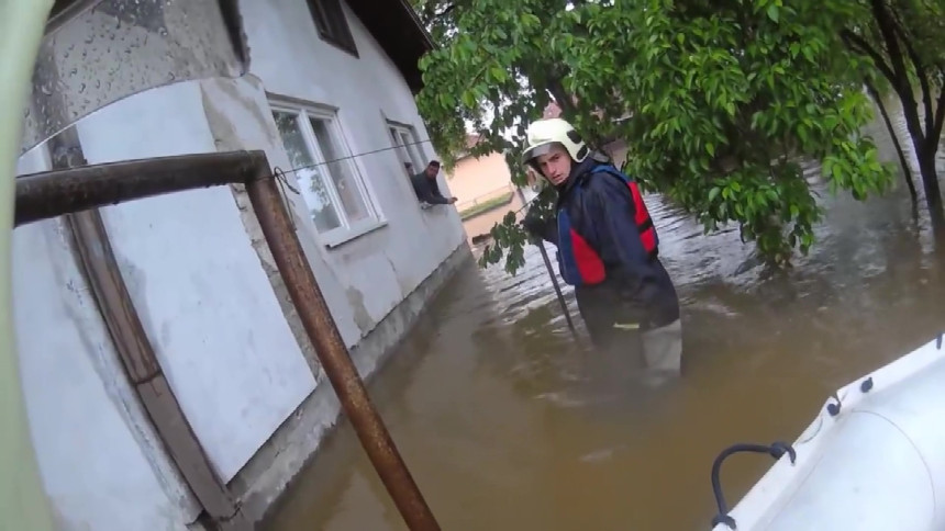 Поплављено 400 кућа у Приједору