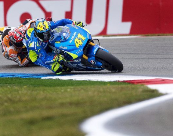 Moto GP - Apriliju drma prelazni rok: Espargaro kuca na vrata uplašenog Bradla!