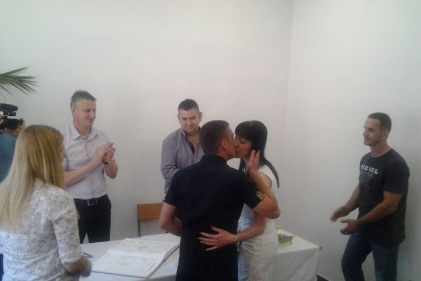 Doboj: Vjenčali se u zatvoru