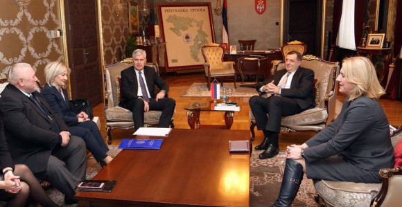 Završen sastanak Dodika i Čovića