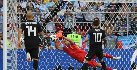 Filmska priča - režiser odbranio penal Mesiju!