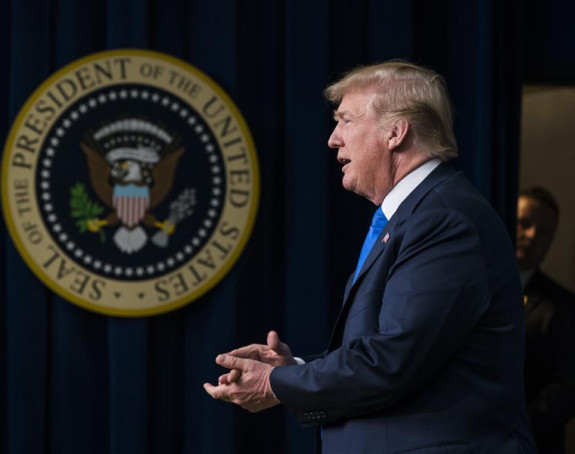 Медији критикују Трампов потез