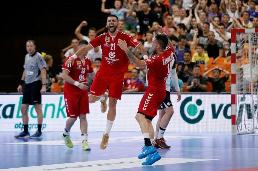 Nezapamćena drama u Novom Sadu: Srbija na EP-u!