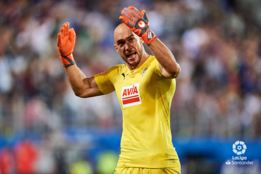 Eibar traži 20.000.000 evra za Dmitrovića!