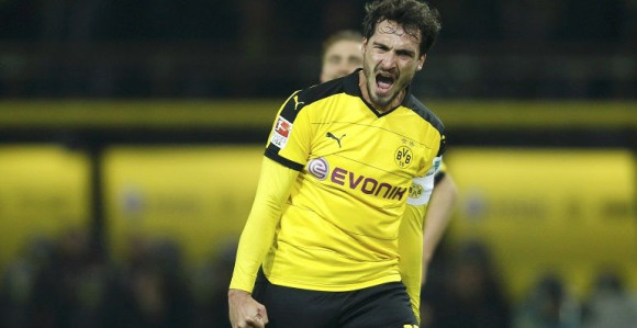 Фрка у Дортмунду: Навијаче не желе Хумелса!