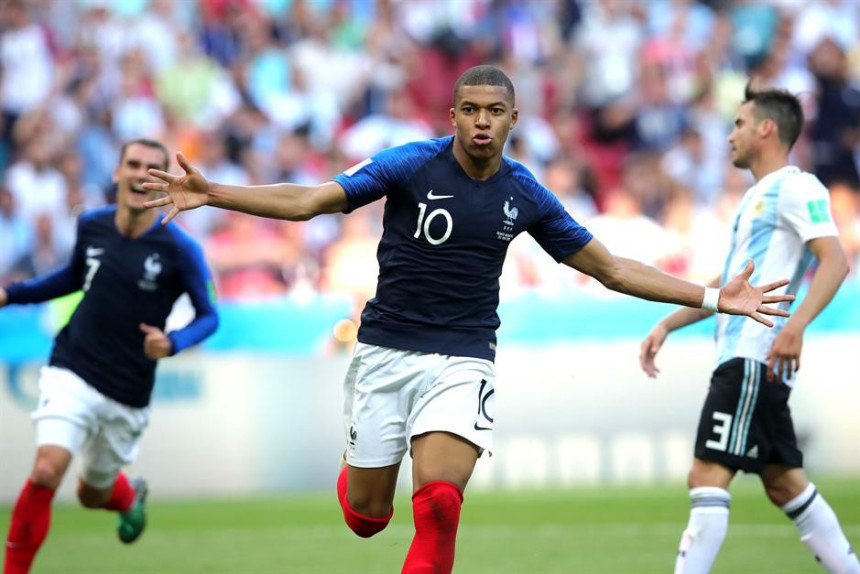 Mbape jasan: PSŽ je moj klub!