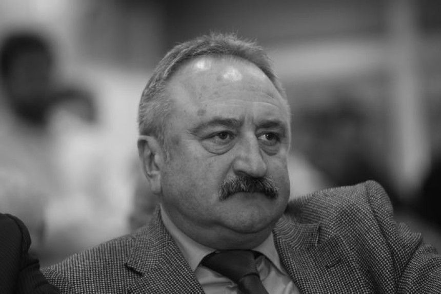 Preminuo Branimir Babarogić...