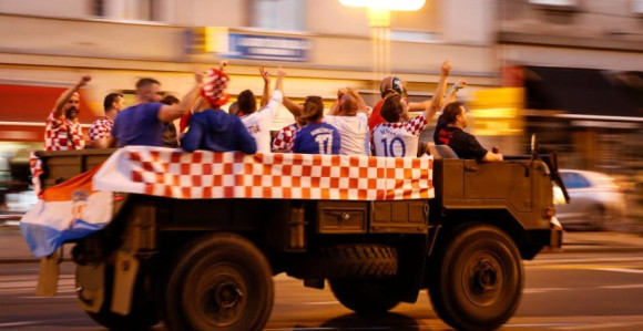 Video: Nije moglo slavlje bez "ustašluka"!