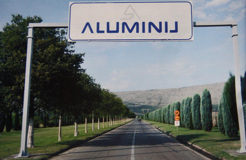 ''Aluminij'': Istraga uprava i odbora
