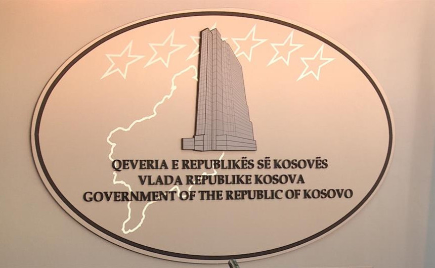 Kosovska vlada izbacuje Srbe?!