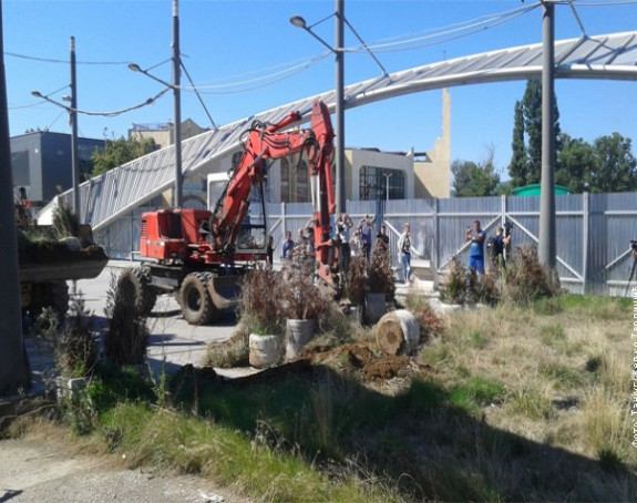 Eksplodirala bomba kod mosta u Mitrovici