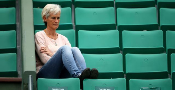 Mama savjetuje Endija: Ali, ko još sluša majku?!