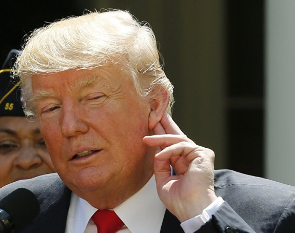 U prodaji zbirka tvitova Trampa