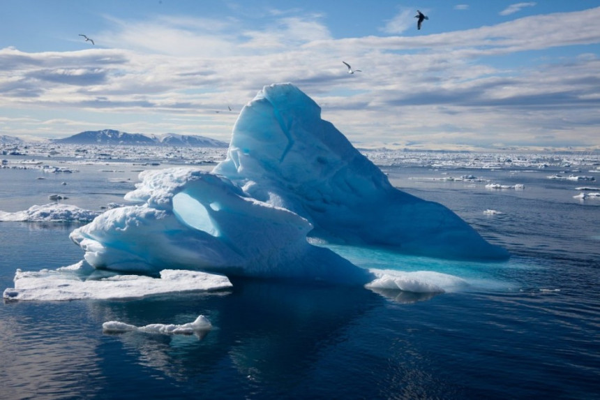 Арктик остаје без леда већ у љето 2030. год.