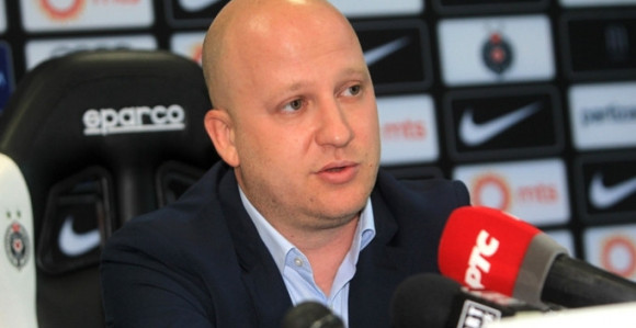 Nikolić pred Derbi: Pogled na tabelu je grozan!