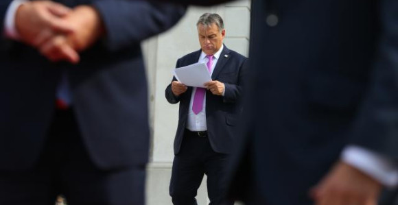 Orban zove: Treba nam 50.000 radnika